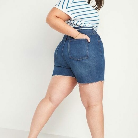 NWT: old navy High-Waisted Slouchy Straight Cut-Off Jean Shorts $35 (22) - Picture 3 of 15